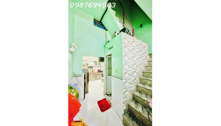 Q8 P4 PHẠM THẾ HIỂN 3PN GẦN CHỢ GẦN TRƯỜNG HỌC GẦN BV Q8 HẺM 3.5M THÔNG RA CAO LỖ 4.xT